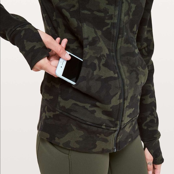 NWT lululemon Scuba Hoodie IV, Camo green, 6 - Picture 4 of 12
